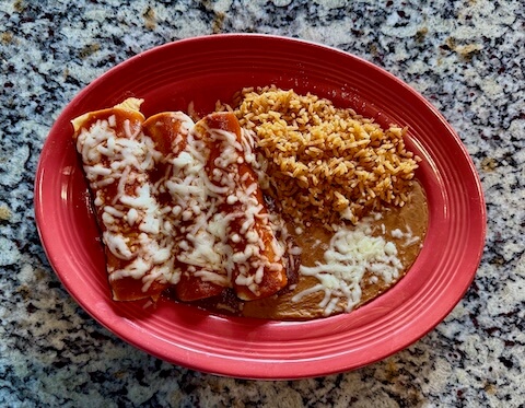 El Aztecas Enchiladas Rojas Walker