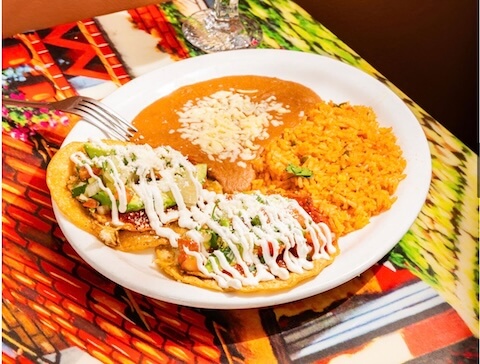El Aztecas Huevos Rancheros